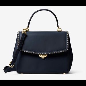 Michael Kors Ava Admiral Med handbag in Navy.